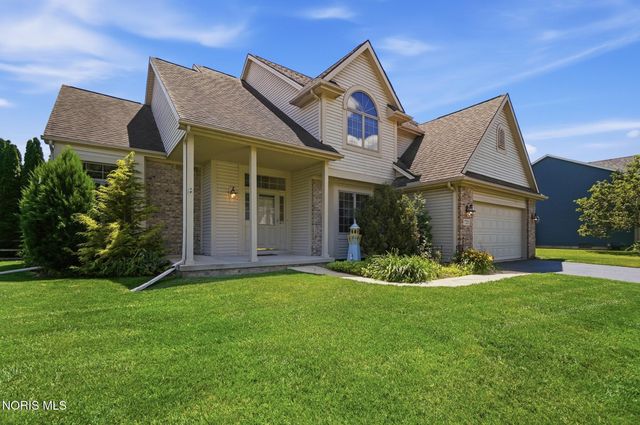 7223 Hunters Chase, Maumee, OH 43537