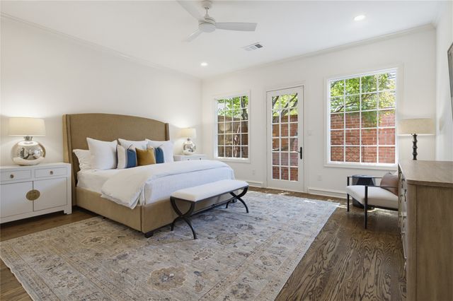 7842 Caruth Court, Dallas, TX 75225