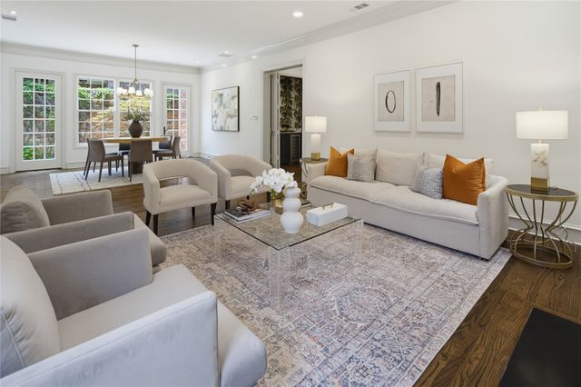 7842 Caruth Court, Dallas, TX 75225