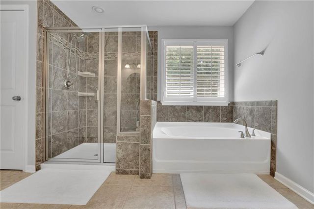 1045 Colgan Court, Alpharetta, GA 30004