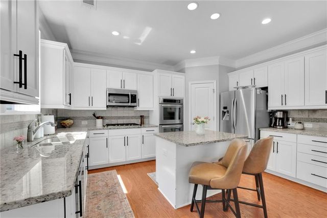 1045 Colgan Court, Alpharetta, GA 30004