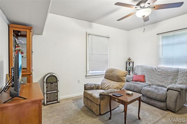 3710 Aberdeen Avenue, Alton, IL 62002