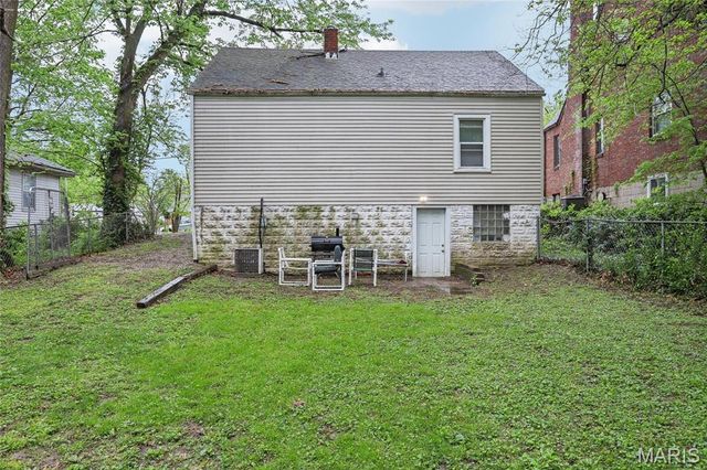 3710 Aberdeen Avenue, Alton, IL 62002