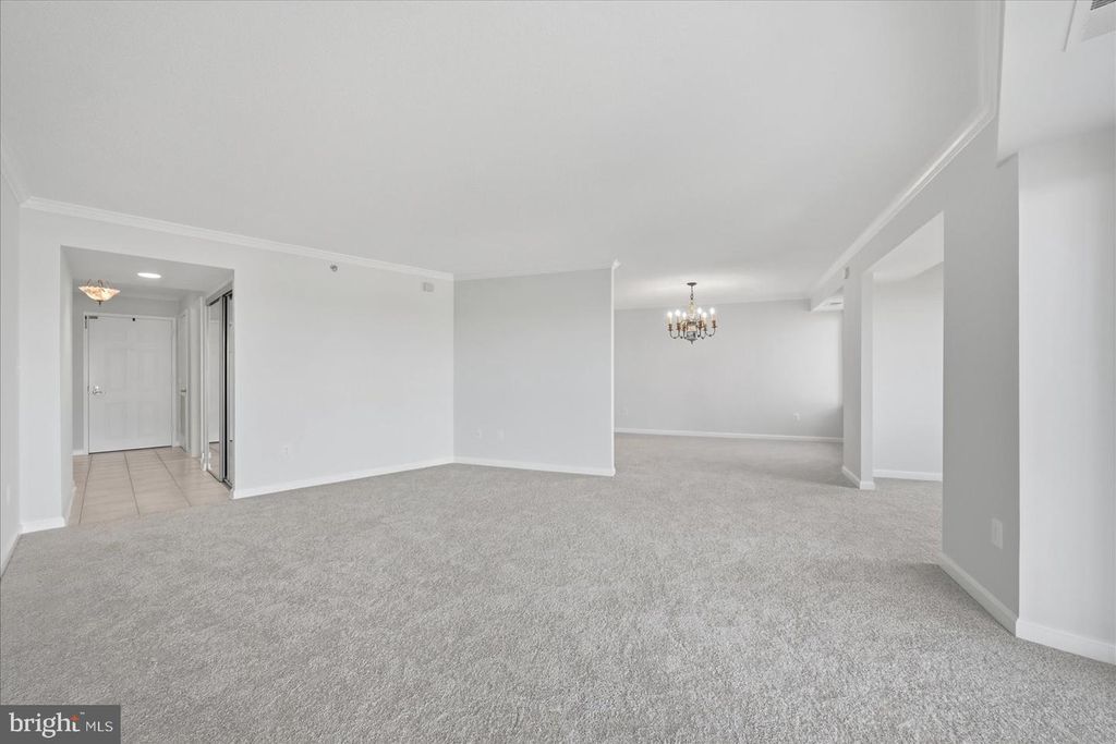 Image 15 of property listing at 19385 CYPRESS RIDGE TER #514, Leesburg, VA 20176