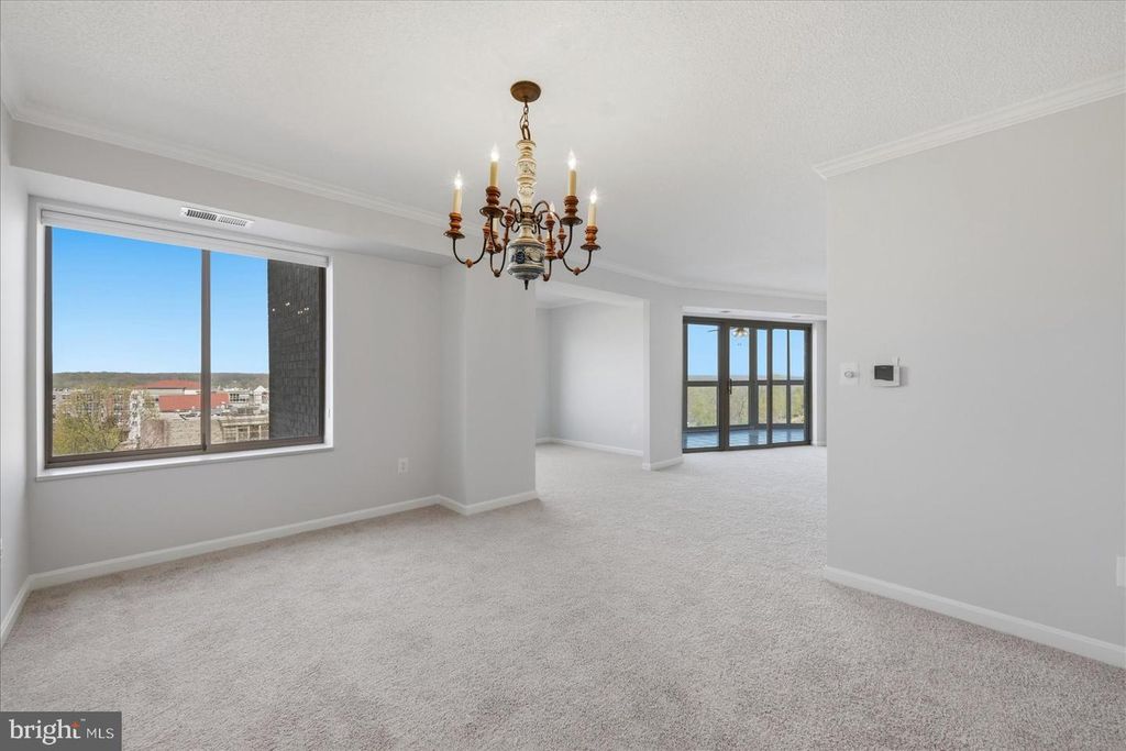 Image 28 of property listing at 19385 CYPRESS RIDGE TER #514, Leesburg, VA 20176