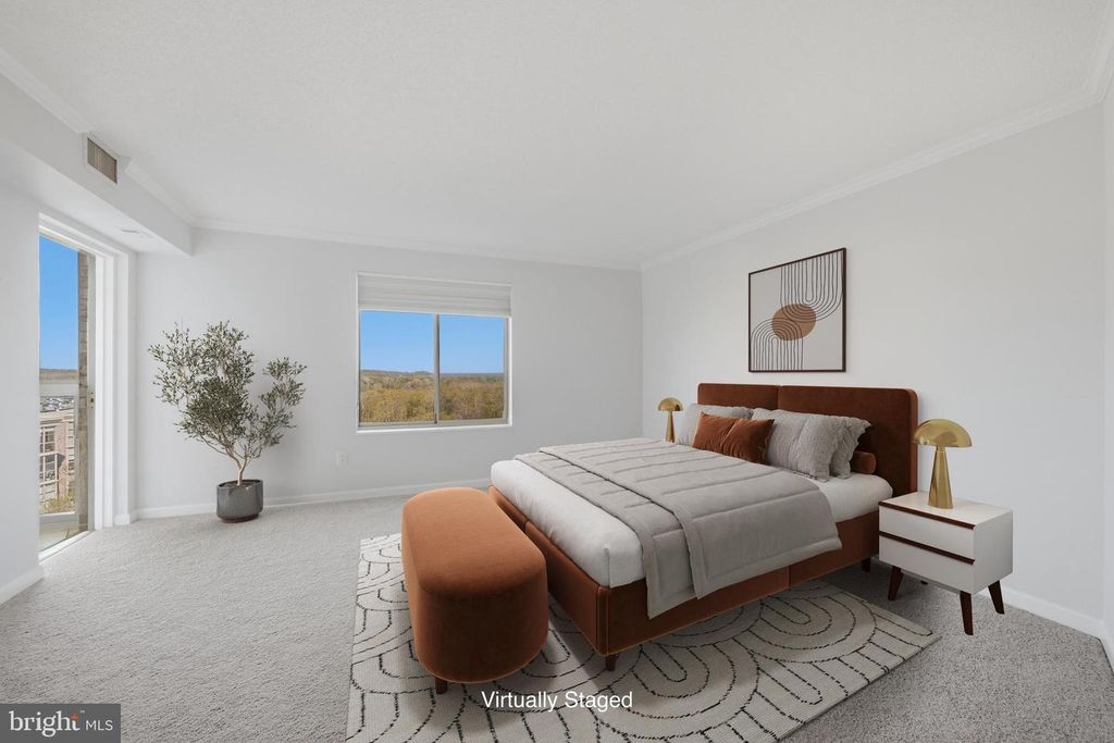 Image 36 of property listing at 19385 CYPRESS RIDGE TER #514, Leesburg, VA 20176