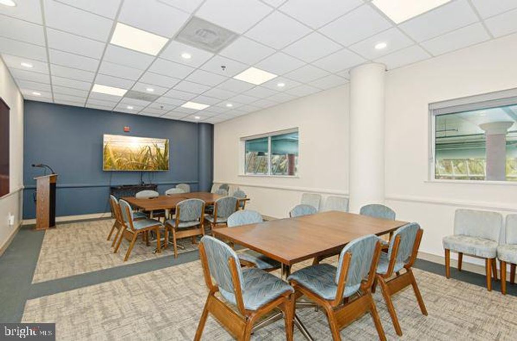 Image 69 of property listing at 19385 CYPRESS RIDGE TER #514, Leesburg, VA 20176