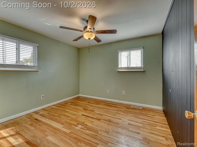 7275 Katherine Street, Taylor, MI 48180