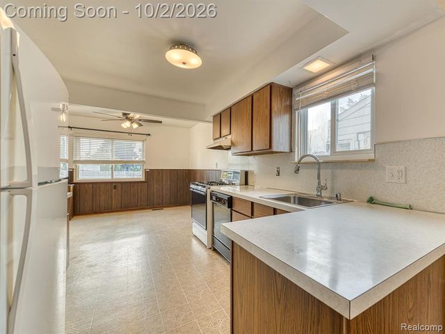 7275 Katherine Street, Taylor, MI 48180