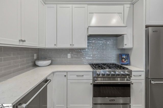 6 Dubose Drive, Greenville, SC 29615