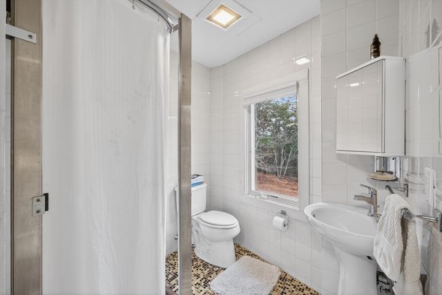 19 Old Bridge Road, Truro, MA 02666