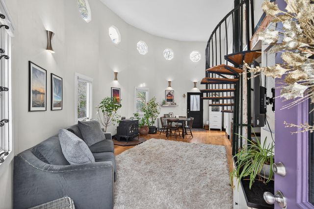 19 Old Bridge Road, Truro, MA 02666