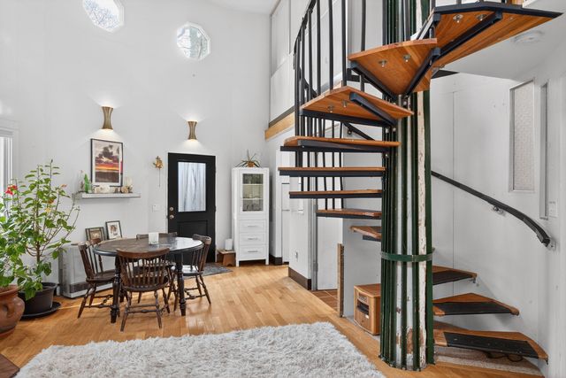 19 Old Bridge Road, Truro, MA 02666
