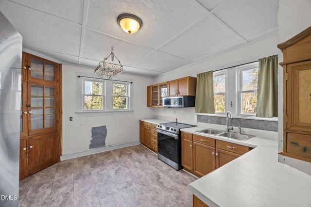 306 N Maple Street, Graham, NC 27253