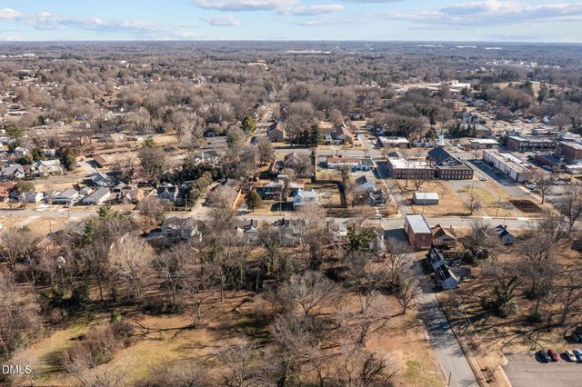 306 N Maple Street, Graham, NC 27253