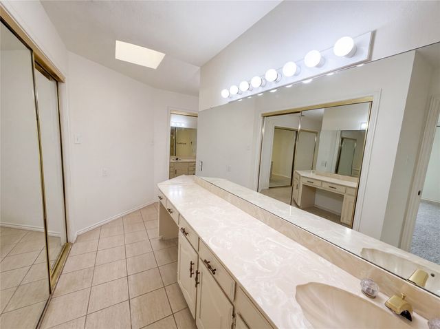 404 Laurel Trail N, Terrell, TX 75160
