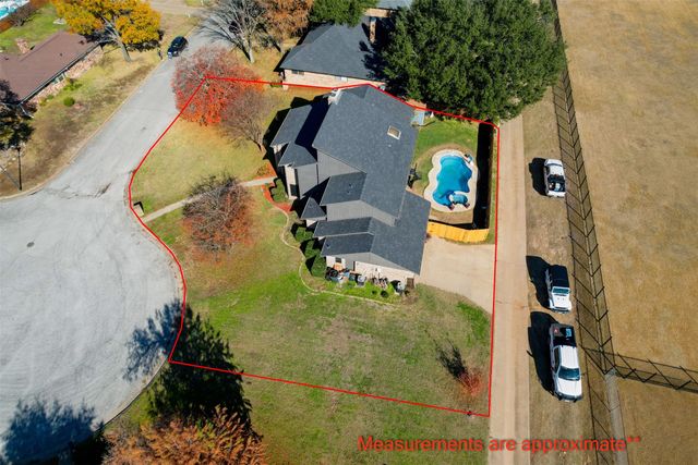 404 Laurel Trail N, Terrell, TX 75160