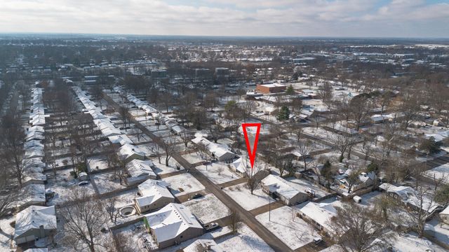 2313 S Clay Avenue, Springfield, MO 65807