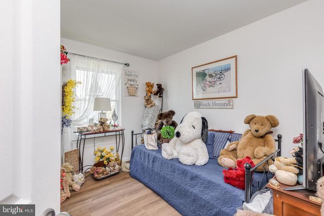 1030 CENTER ST, Tuckerton, NJ 08087