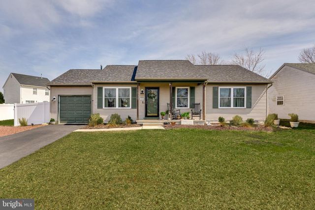1030 CENTER ST, Tuckerton, NJ 08087