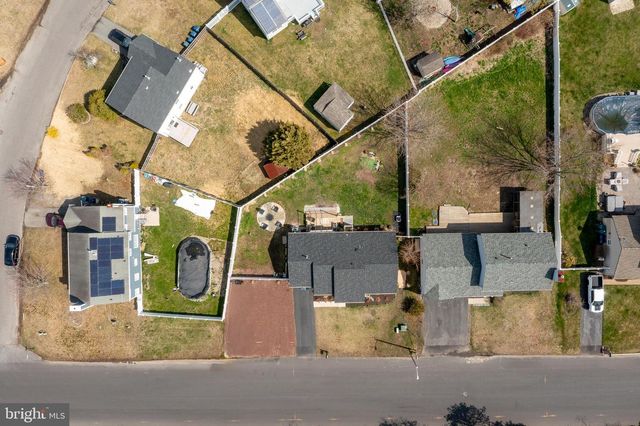 1030 CENTER ST, Tuckerton, NJ 08087