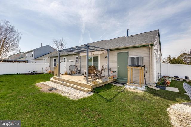 1030 CENTER ST, Tuckerton, NJ 08087