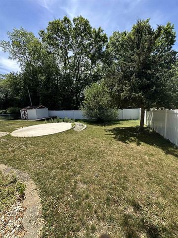 2913 Harriman Lane, Madison, WI 53713