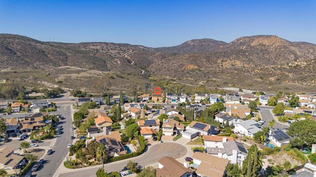 8128 Hillandale, San Diego, CA 92120