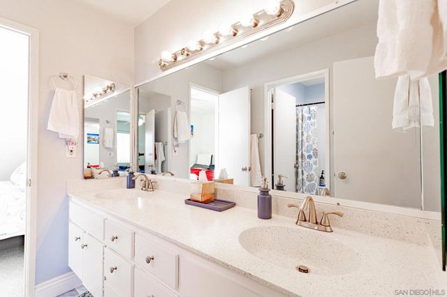 8128 Hillandale, San Diego, CA 92120