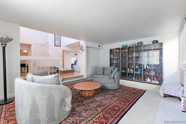 8128 Hillandale, San Diego, CA 92120