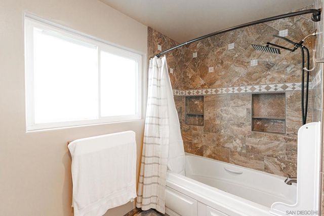 8128 Hillandale, San Diego, CA 92120