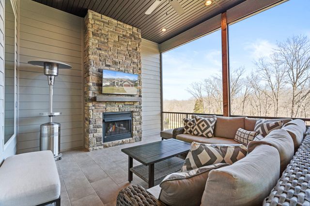 4530 STONINGTON CT, Columbia, MO 65203