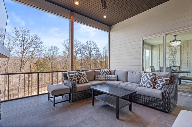 4530 STONINGTON CT, Columbia, MO 65203