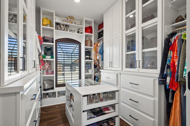 4530 STONINGTON CT, Columbia, MO 65203