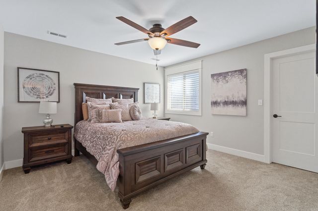 4530 STONINGTON CT, Columbia, MO 65203