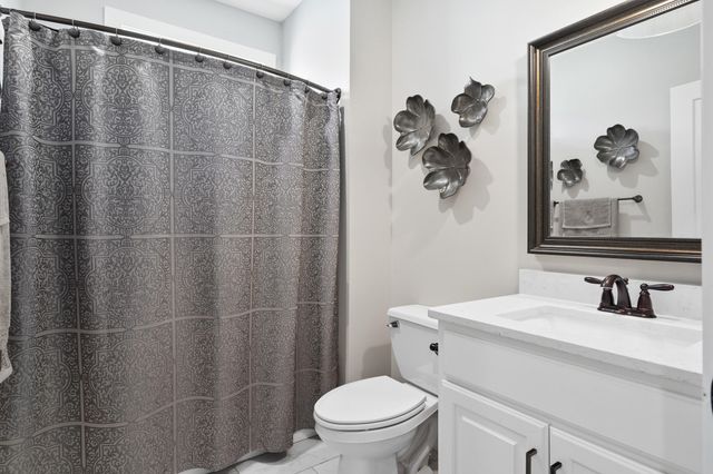 4530 STONINGTON CT, Columbia, MO 65203