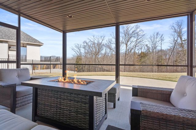 4530 STONINGTON CT, Columbia, MO 65203