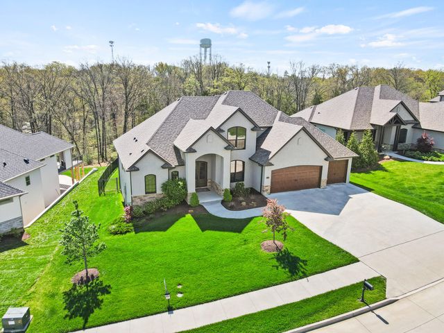 4530 STONINGTON CT, Columbia, MO 65203