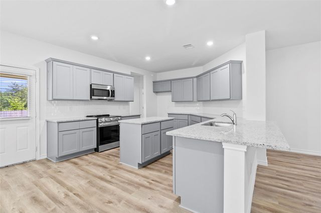 12384 Lake Conroe Hills, Willis, TX 77318