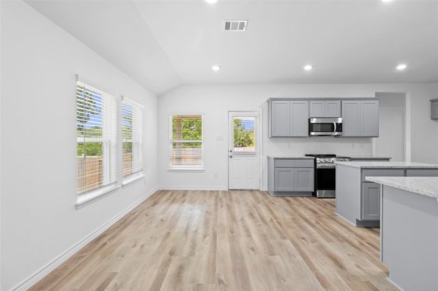 12384 Lake Conroe Hills, Willis, TX 77318