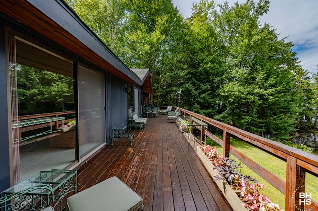 63 Camp Way, Lake Placid, NY 12946