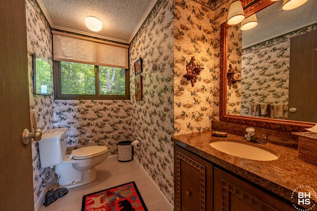 63 Camp Way, Lake Placid, NY 12946