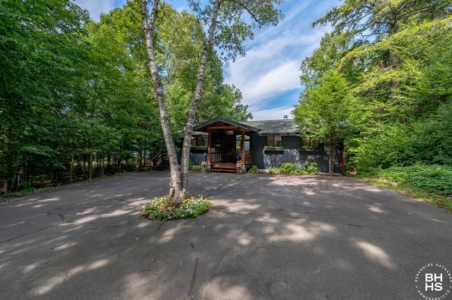 63 Camp Way, Lake Placid, NY 12946