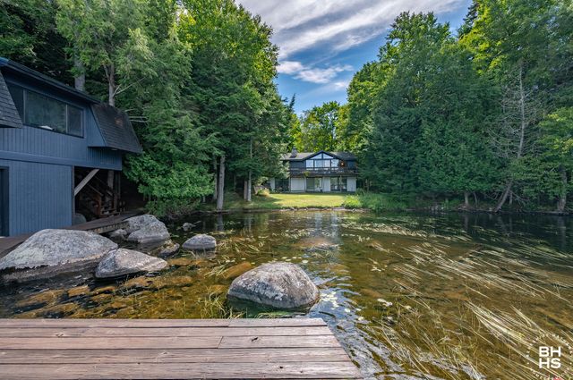 63 Camp Way, Lake Placid, NY 12946