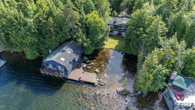 63 Camp Way, Lake Placid, NY 12946