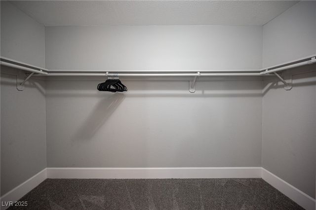 915 Vegas Valley Drive 4, Las Vegas, NV 89109