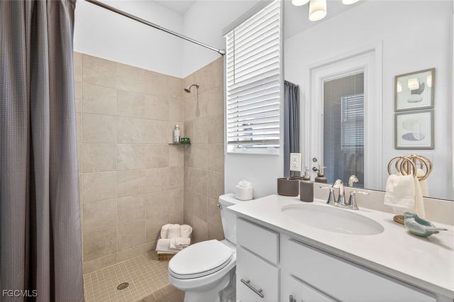 5825 Carnoustie CT, Ave Maria, FL 34142