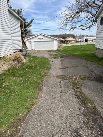 314 N DIVISION STREET, Loyal, WI 54446