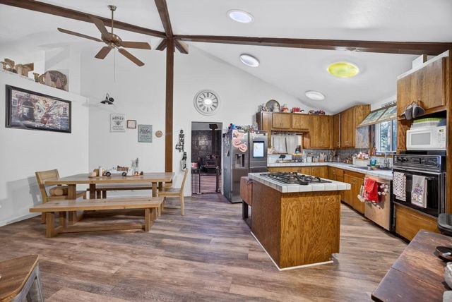 22700 Johnson Valley Rd, Foresthill, CA 95631