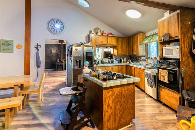 22700 Johnson Valley Rd, Foresthill, CA 95631